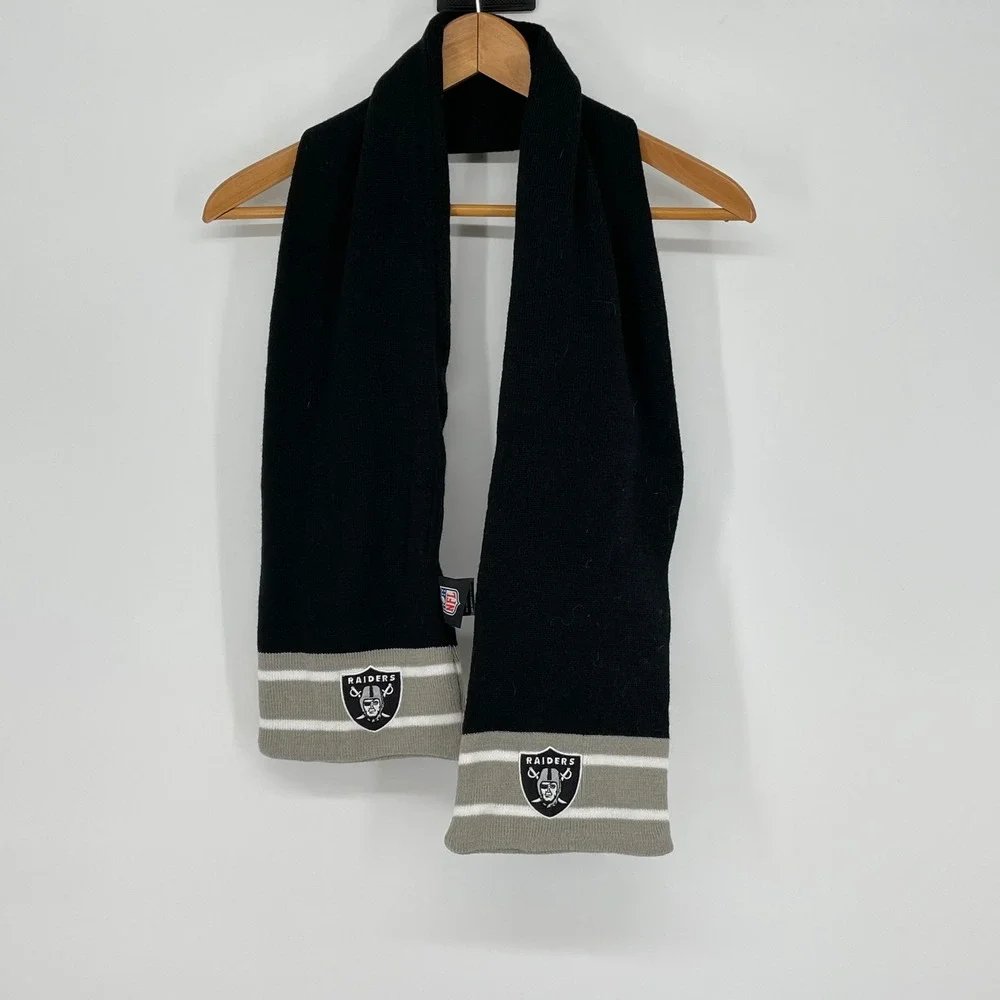 NFL Raiders Scarf Football Team Black Gray Striped‎ Logo Winter Knitwear